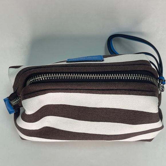 🐠Henri Bendel New York chocolate and white stripe cosmetic case - Picture 4 of 11
